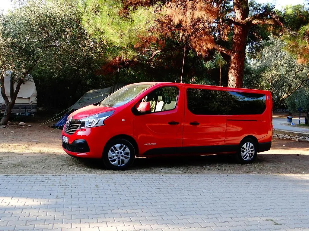 Apartments Carrera Sofia 0*,